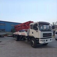 32米臂架泵車